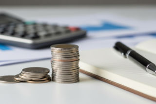 Zaniżona emerytura z ZUS? Ten jeden wniosek może podnieść ją o setki złotych