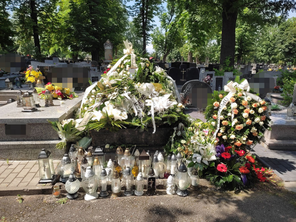 Pogrzeb Olka i Michała. Wzruszające słowa księdza, powiedział o swoim wypadku. "Dostałem drugie życie"