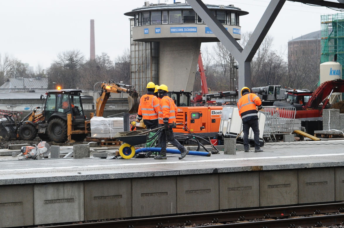 Tak zmienia się Warszawa Zachodnia. Imponujący postęp prac