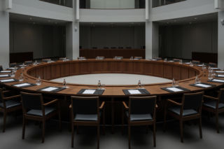 Prezydent Nawrocki zdecydował o Okrągłym Stole. Gdzie dokładnie trafi symbol transformacji?