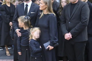 Tak pożegnały Jana Frycza córka i wnuczka. Trudno się nie rozpłakać