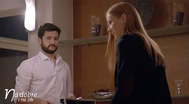 Na dobre i na złe odc. 588. Wiktoria Consalida (Katarzyna Dąbrowska), Adam Krajewski (Grzegorz Daukszewicz)