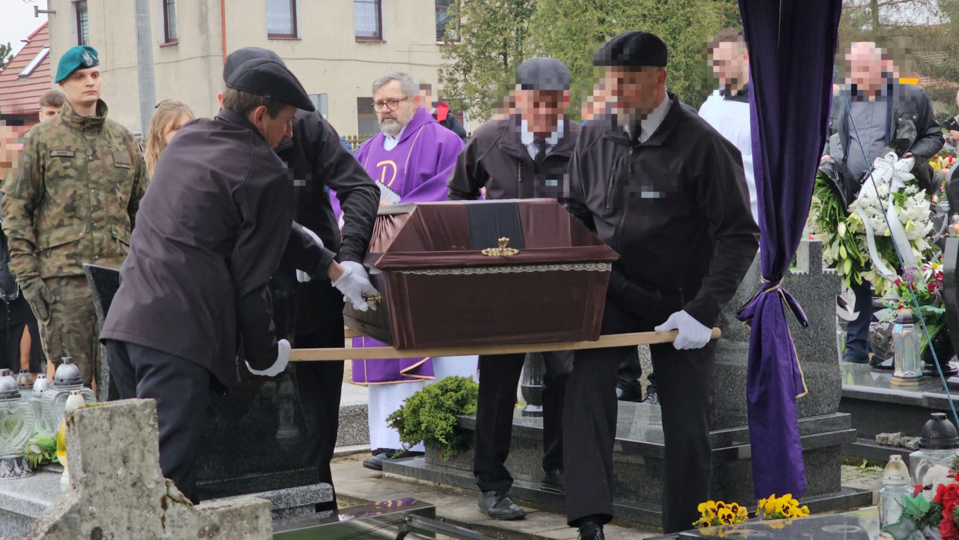 pogrzeb żołnierza, który zginął w Ukrainie