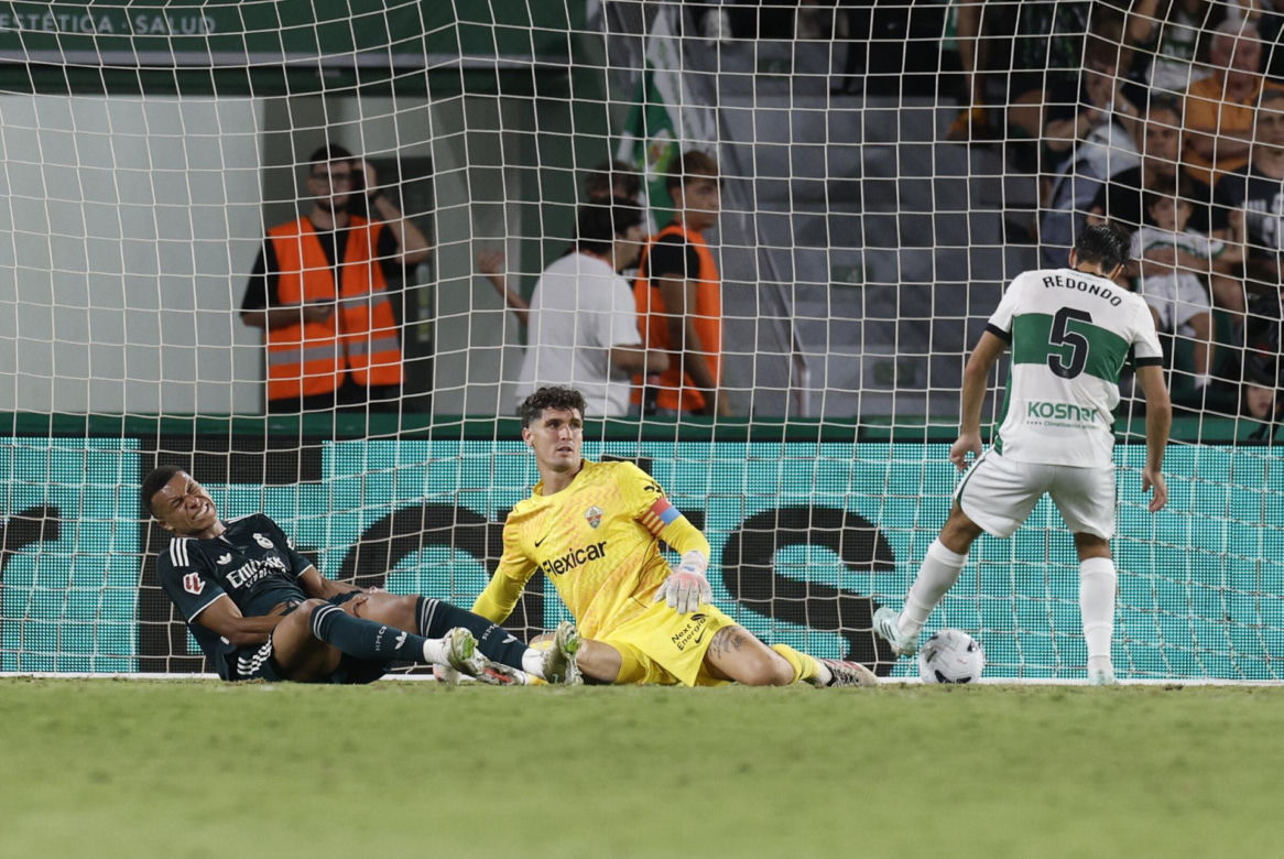 Mbappe i Vinicius wywołali skandal w Hiszpanii