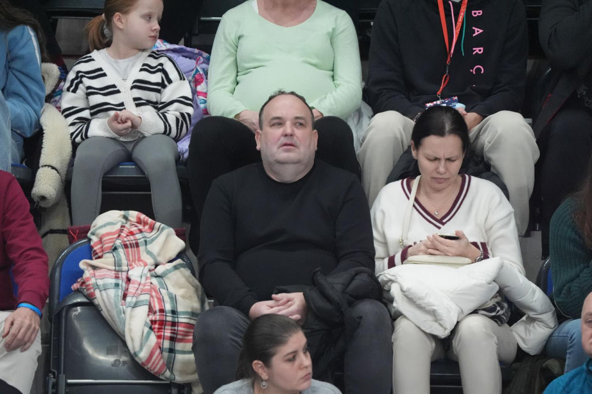 Halowe Mistrzostwa Polski 2025 w Arenie Toruń. Zdjęcia kibiców z trybun i sportowców