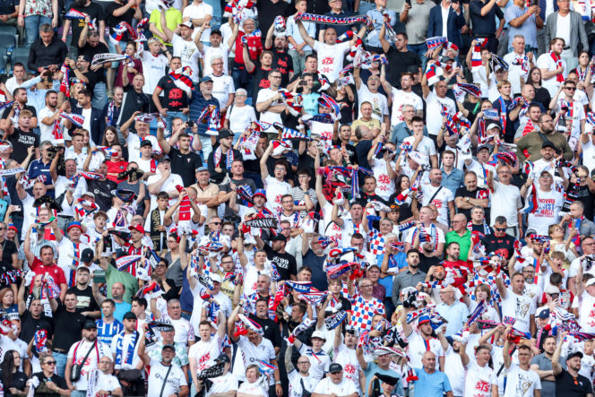 Zobaczcie zdjęcia kibiców z meczu Górnik - Fenerbahce i krótkie podsumowanie środowego spotkania na se.pl