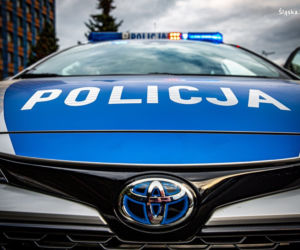 25 nowych hybrydowych radiowozów dla Śląskiej Policji