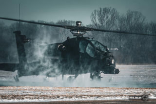 Podoficerowie za sterami polskich Apache? Ruszył pierwszy kurs w LAW