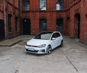 Volkswagen Golf 2.0 TSI GTI Performance 245 KM