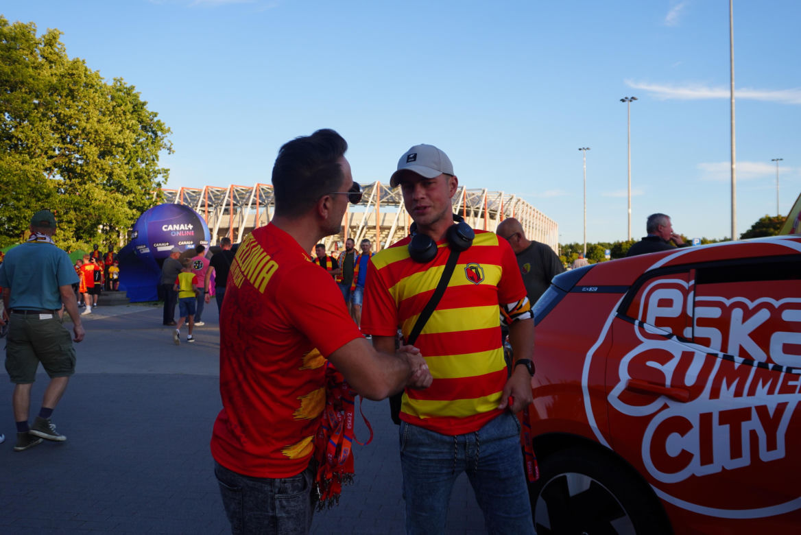 Jagiellonia-Poniewież. Liga Mistrzów i Eska Summer City na Stadionie Miejskim w Białymstoku