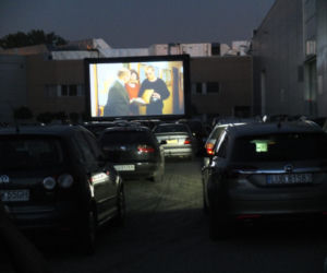 W kinie w Lublinie...nocą w samochodzie. Ruszyło pierwsze kino samochodowe