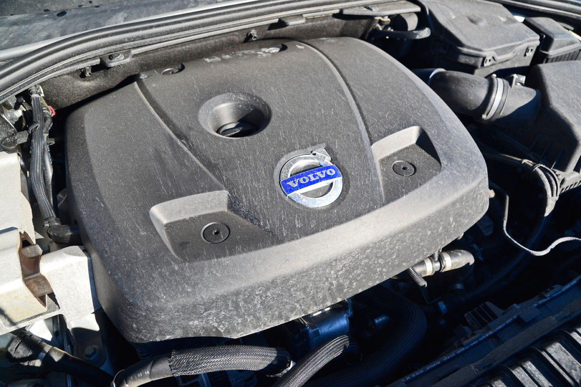 Volvo S60 T5