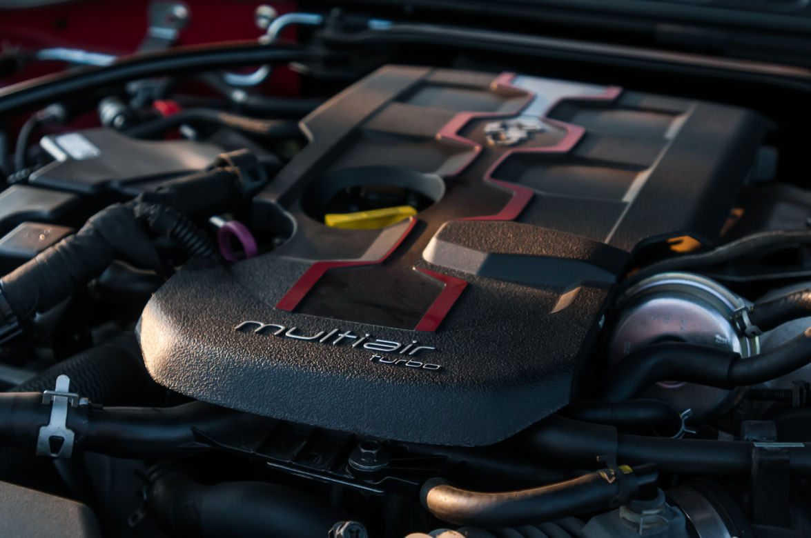 Abarth 124 Spider 1.4 T-Jet 170 KM 6MT