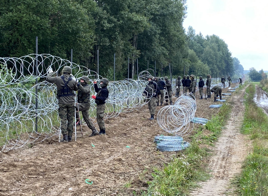 Budowa ogrodzenia na granicy polsko-białoruskiej