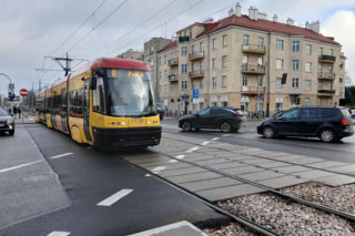 Będzie stłuczka za stłuczką na Ochocie, bo... kolejarze rozkopią Śródmieście. Planowanie po warszawsku