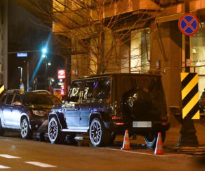 Anna Lewandowska parkuje na zakazie