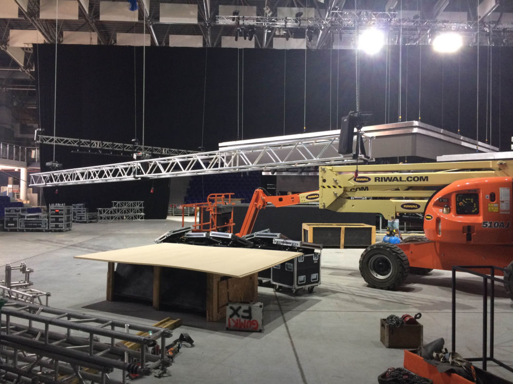 W hali Azoty Arena powstaje gigantyczna scena ESKA Music Awards 2016