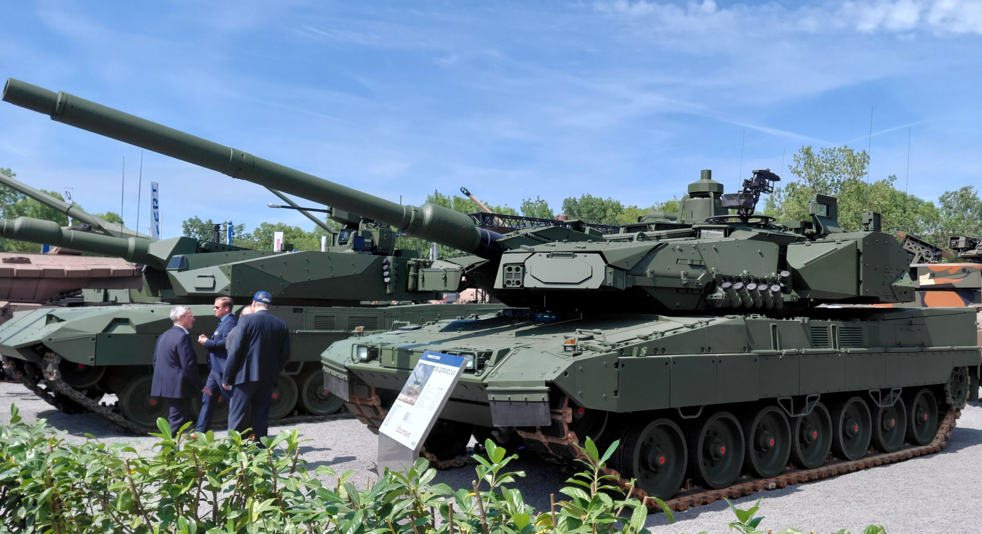 Leopard 2A8