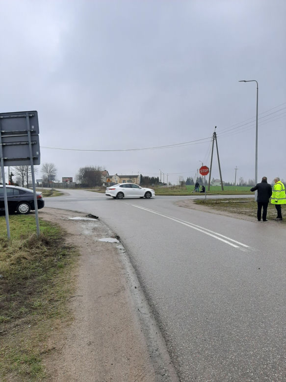 Niebezpieczne skrzyżowanie w Chojnach Młodych
