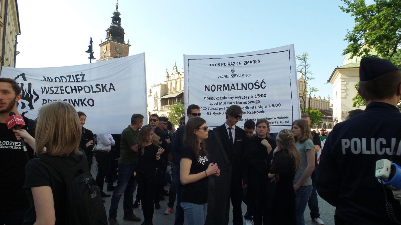 "Zboczeńcy, wypier**lać".Manifestowali przeciwko Marszowi Równości 18.05.2019 w Krakowie