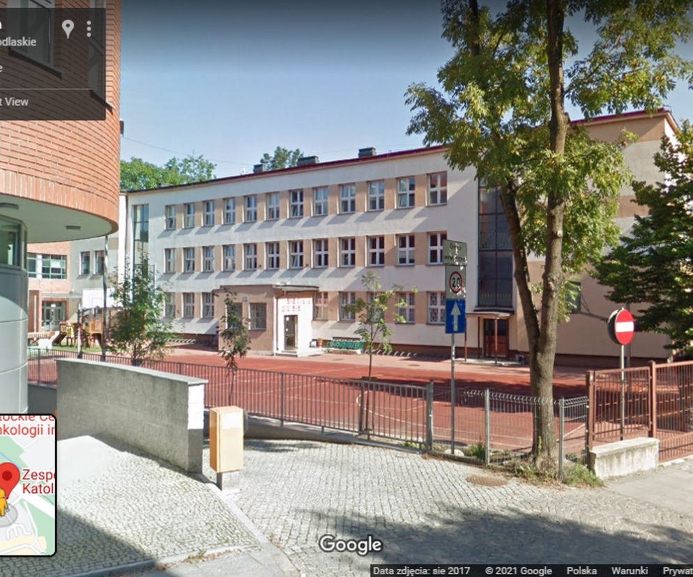 Białystok. 17-latka wyrzucona z katolickiego liceum. Uczestniczyła w Strajku Kobiet
