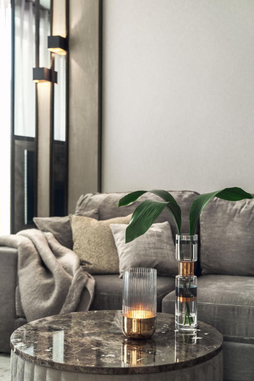 Styl modern classic we wnętrzu. Dyskretny luksus z widokiem na morze