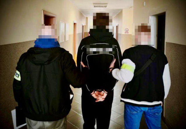 13-letnia dziewczynka rozprowadzała narkotyki wśród swoich rówieśników! Policja namierzyła dilera