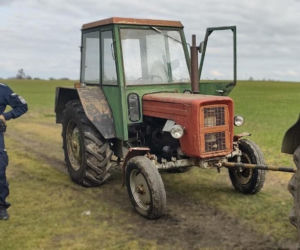 Ukradł ciągnik rolniczy swojej matce. Miarka się przebrała. Kobieta zgłosiła syna na policję