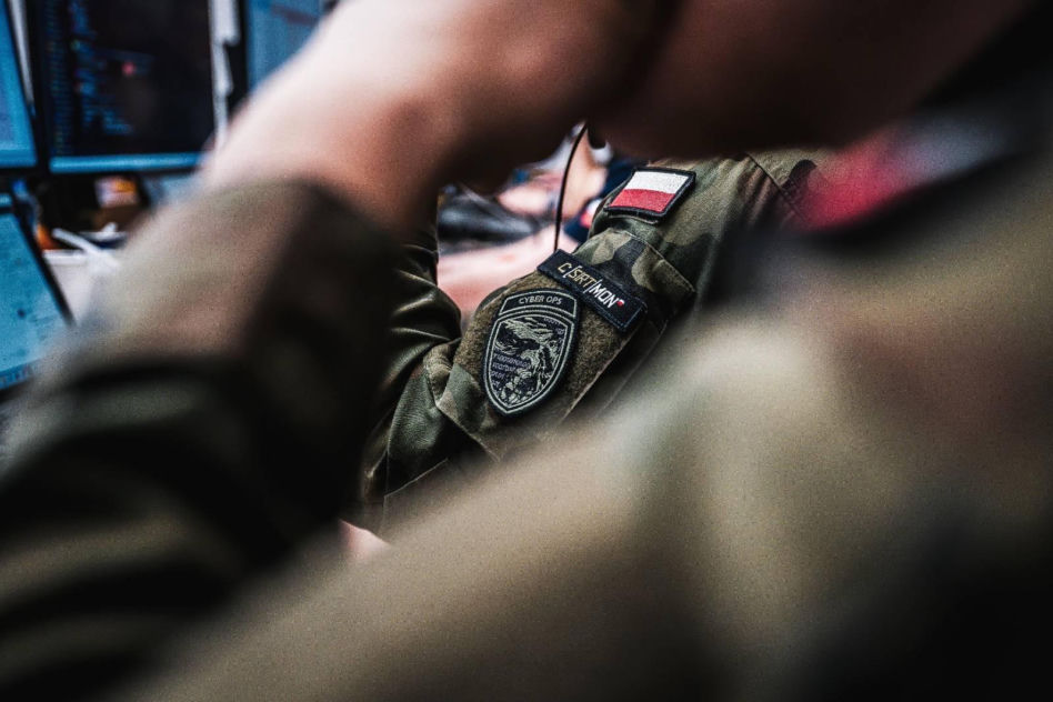 Zmiana na czele polskich cyberwojsk. Gen. Chmielewski nowym dowódcą, a gen. Molenda rusza do NATO