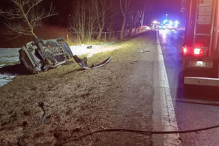 Dramat na trasie Wrocław - Jelenia Góra. Jedna osoba zginęła, cztery trafiły do szpitala