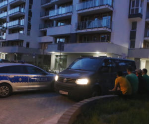 Makabra na Włochach. Maleńka dziewczynka wyleciała z okna