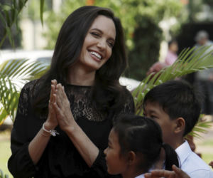  Angelina Jolie w Kambodży