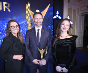 Posłanka Aleksandra Uznańska-Wiśniewska kwitnie w ciąży