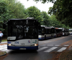 Ewakuacja w Kołobrzegu. Saperzy wyciągają bomby z Bałtyku