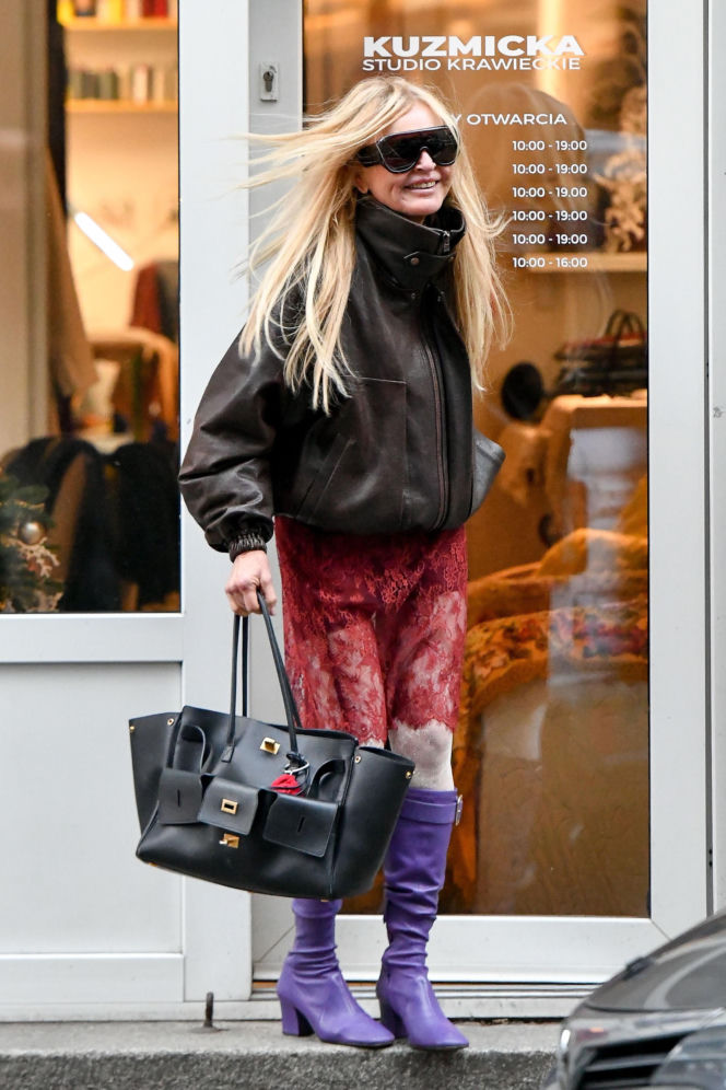 Monika Olejnik weszła w spódnicy, wyszła bez