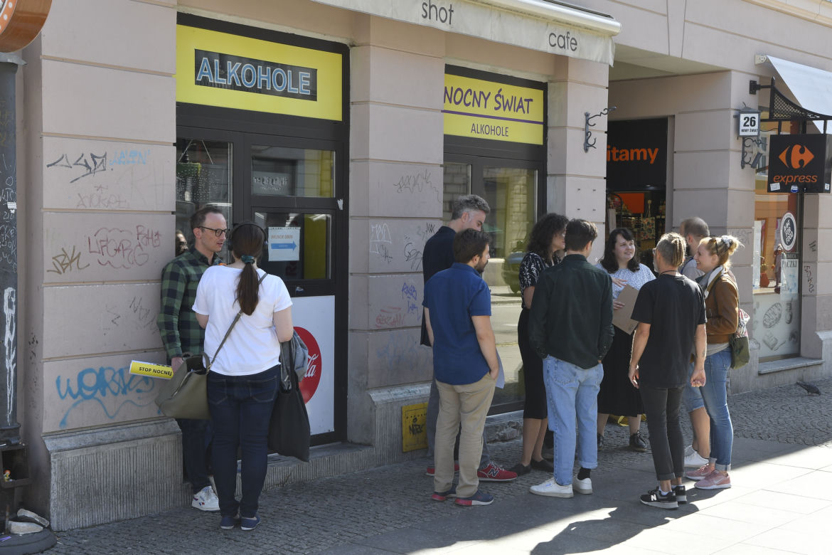 Nocna prohibicja w Warszawie. Aktywiści chcą zakazu sprzedaży alkoholu po godz. 22