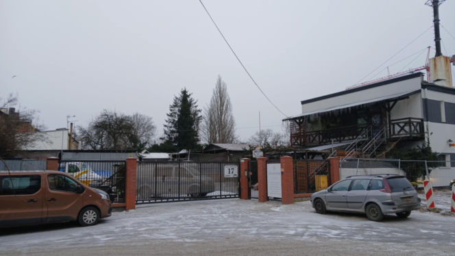 Hotel pracowniczy w płomieniach! Cztery osoby poszkodowane, jedna reanimowana