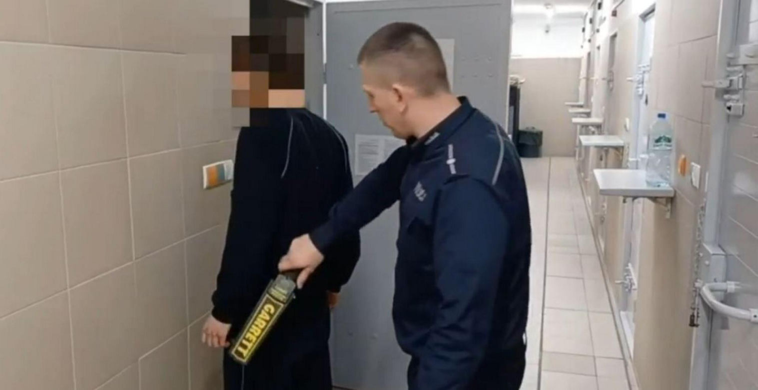 Zabójstwo na kampusie UW. Policja opublikowała wstrząsające nagranie. Pokazali wszystko