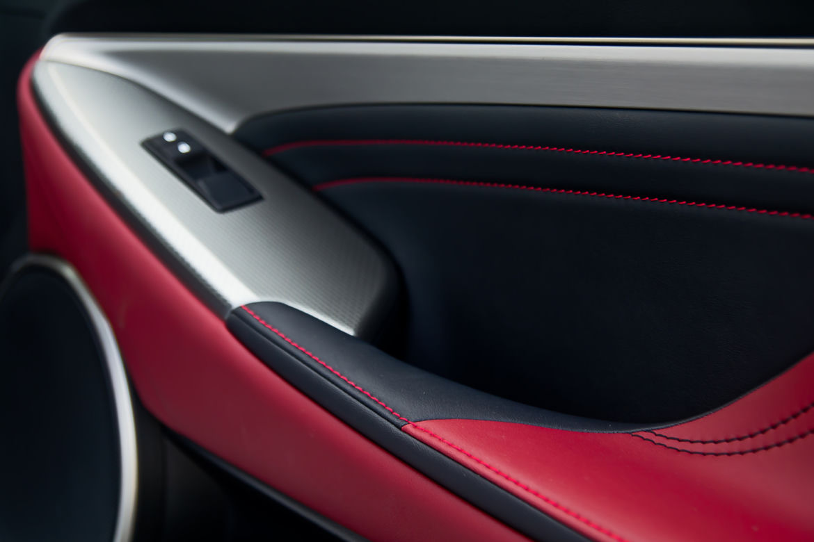 Lexus RC 200t F-Sport