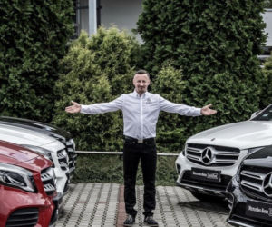 Adam Małysz jeździ Mercedesami