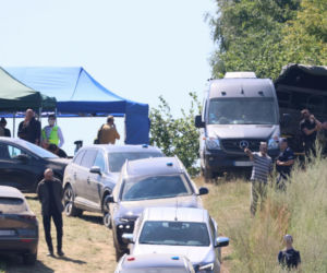 Huk i lej w ziemi. Mieszkańcy przerażeni: Wiedziałam, że to ruskie