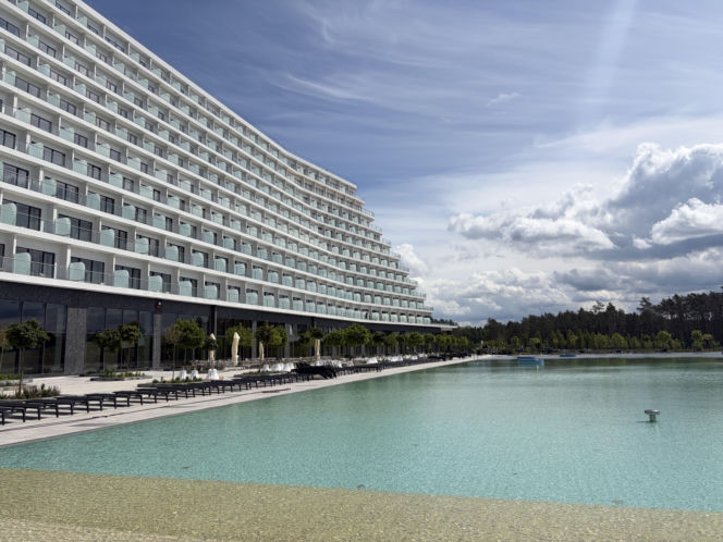 Otwarcie hotelu Gołębiewski w Pobierowie