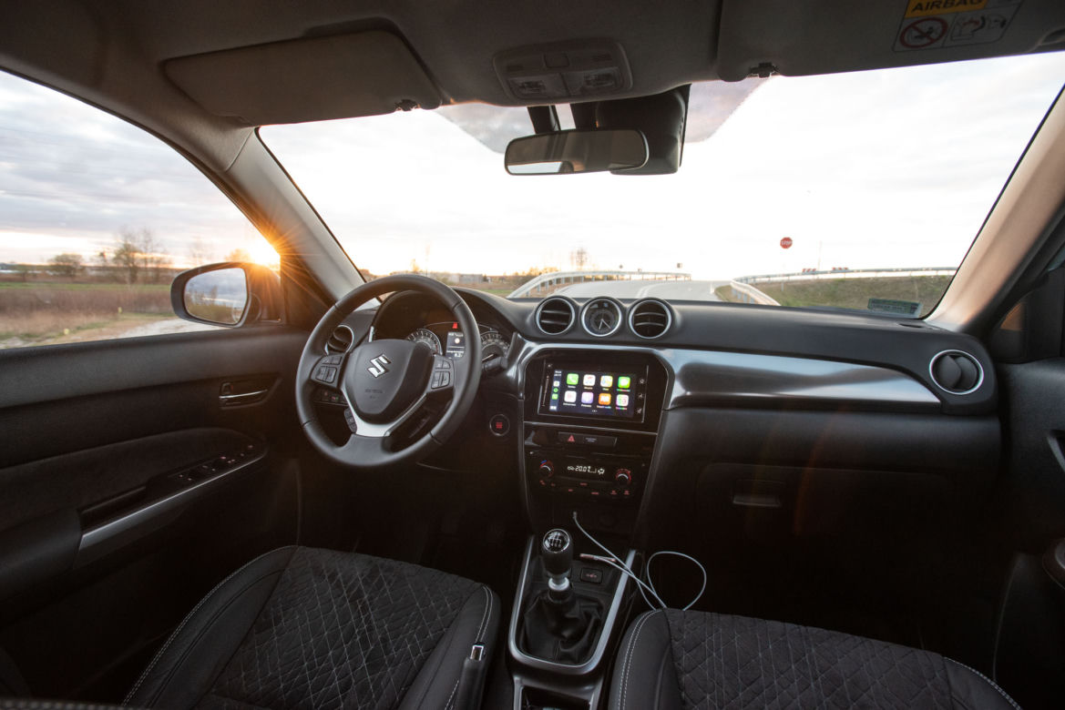 Suzuki Vitara Hybrid Elegance 1.4 Boosterjet 6MT