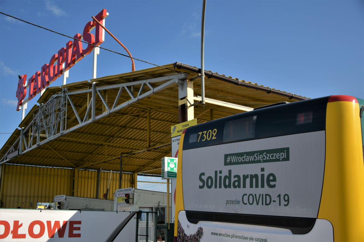 Już 3 tysiące osób zaszczepiło się w autobusie MPK Wrocław