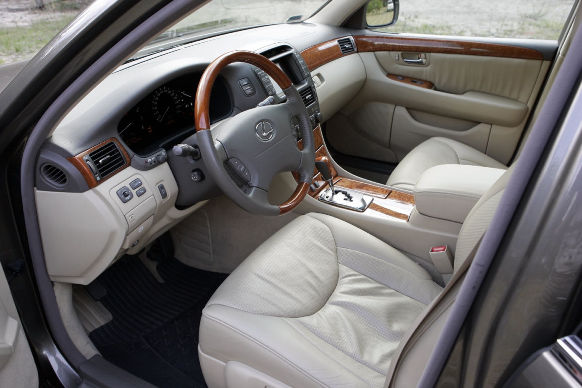 Lexus LS 430 Voyage