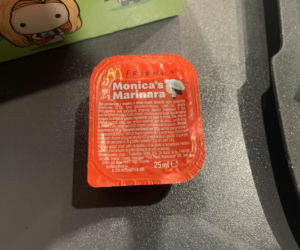 Od 4 lutego w restauracjach McDonald’s w całej Polsce dostępny jest specjalny zestaw inspirowany kultową produkcją