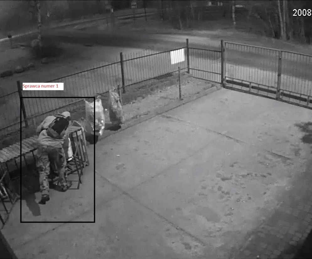 Poranne włamanie do sklepu koło Torunia. Rozpoznajesz sprawców? Powiadom policję