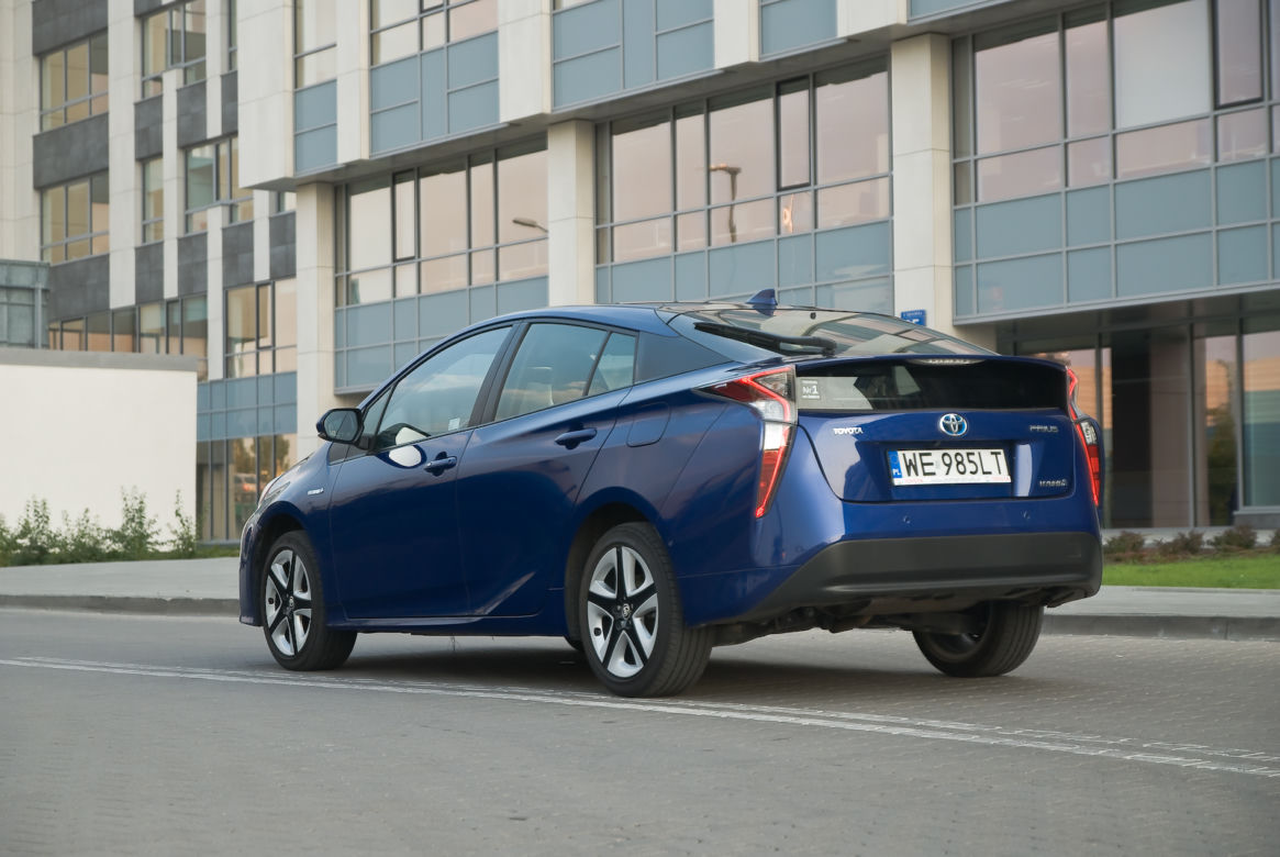Toyota Prius IV