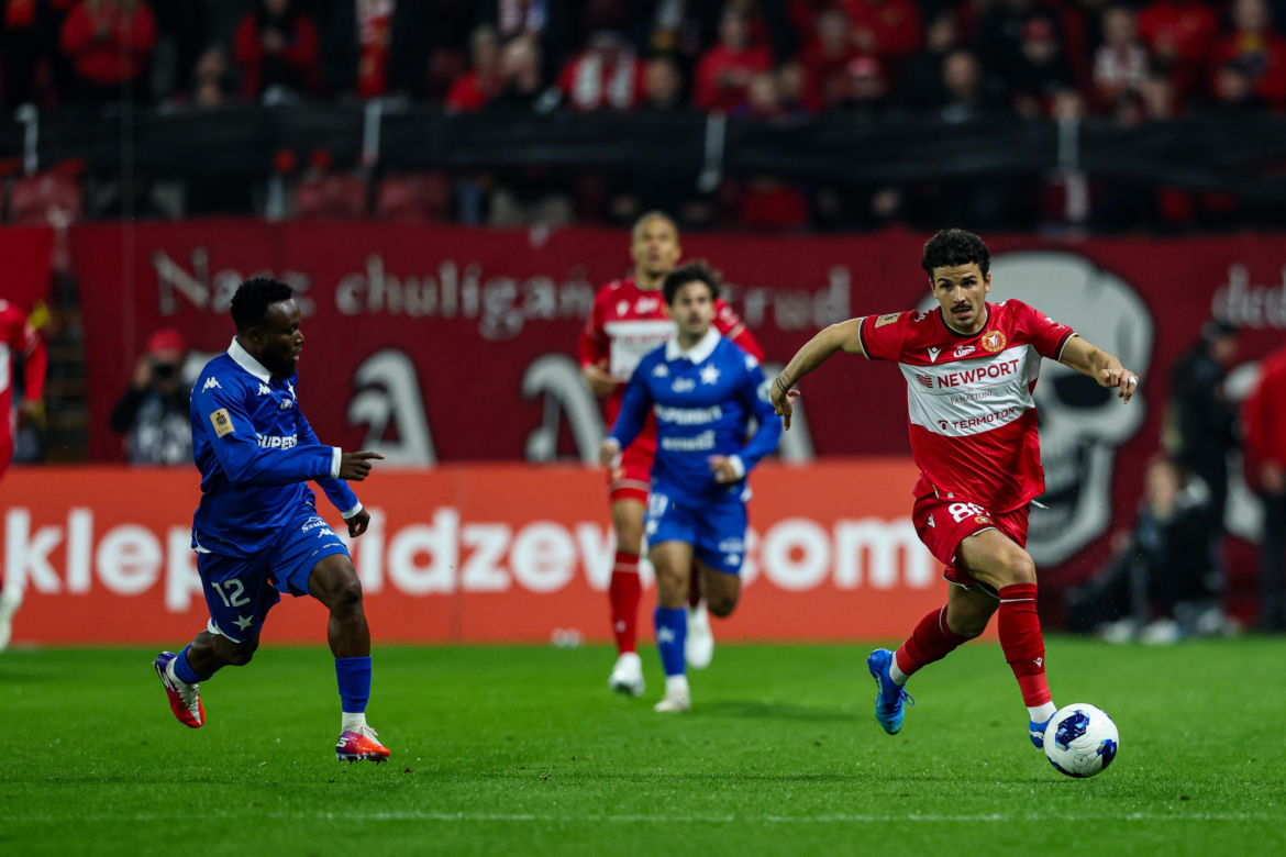 Widzew Łódź - Wisła Kraków; Zdjęcia kibiców i zawodników z meczu 11. kolejki PKO BP Ekstraklasy 2026/27