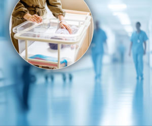 Pielęgniarka wywróciła wózek z noworodkiem i okłamała rodziców, że nic się nie stało. Milenka złamała kości czaszki